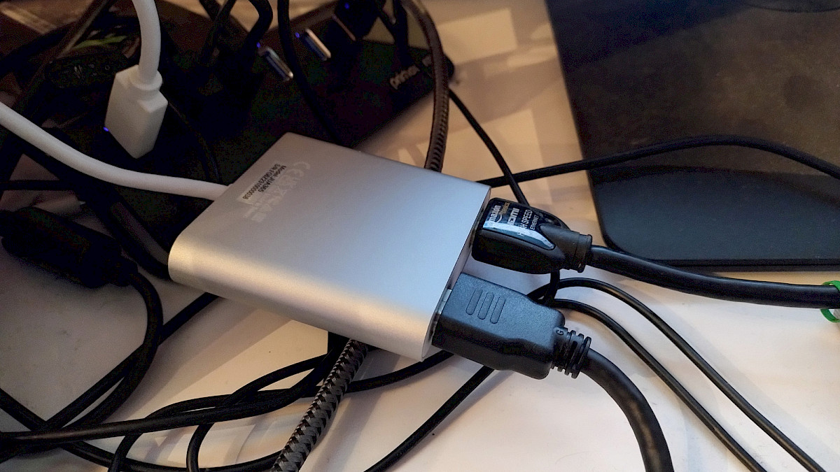 Maximizing Your Display: j5create USB to HDMI Adapter JUA365 Review ...